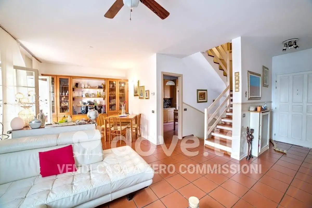 Villa a schiera 4 locali, buono stato, Busnago - foto 3