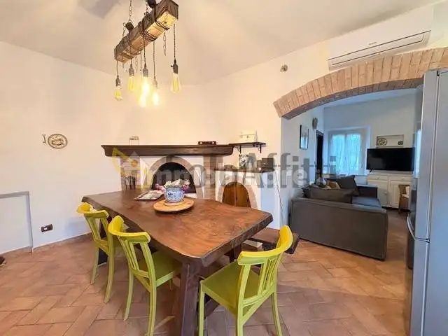 Appartamento in affitto a Monteroni d'Arbia
