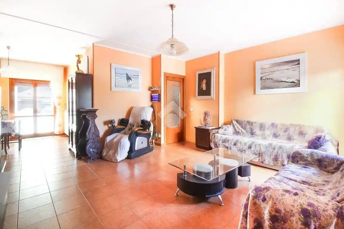 Quadrilocale via C. Battisti 55, Centro, Martinsicuro - foto 4