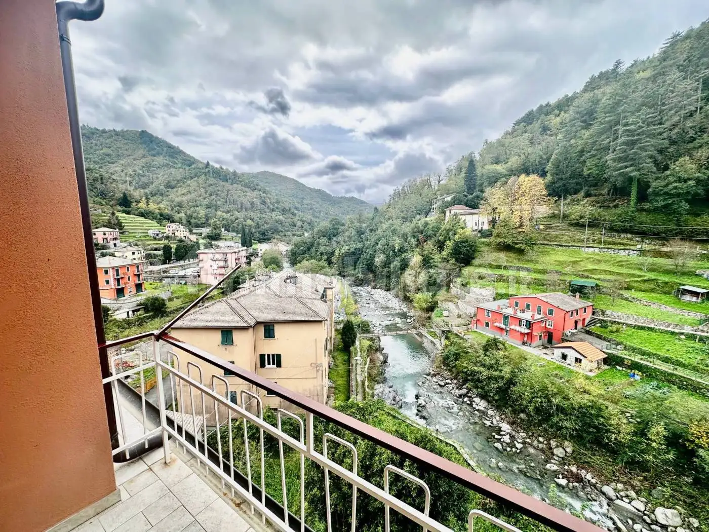 Quadrilocale via Angelo Grilli 102, Centro, Borzonasca - foto 3