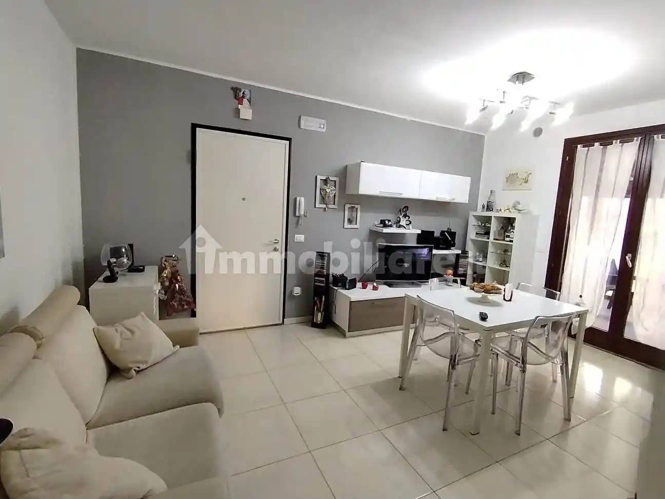 Appartamento in vendita a Trecastelli