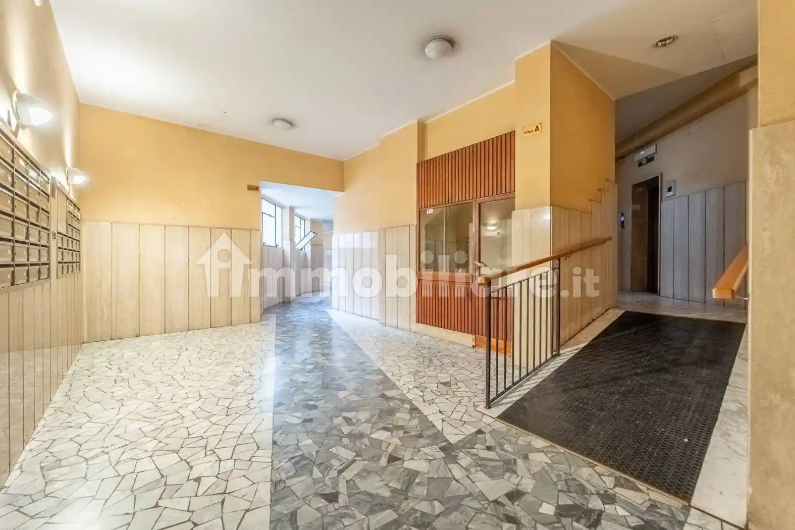 Appartamento in vendita a Roma