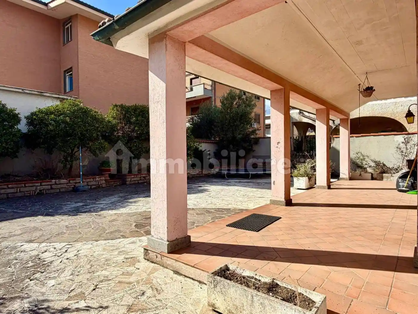 Villa unifamiliare via Portigliola, Morena, Roma - foto 3