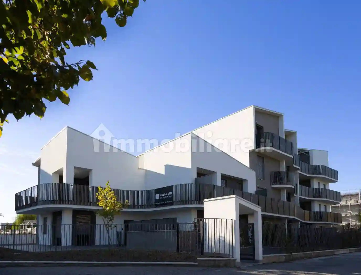 Palazzo - Edificio - foto 2