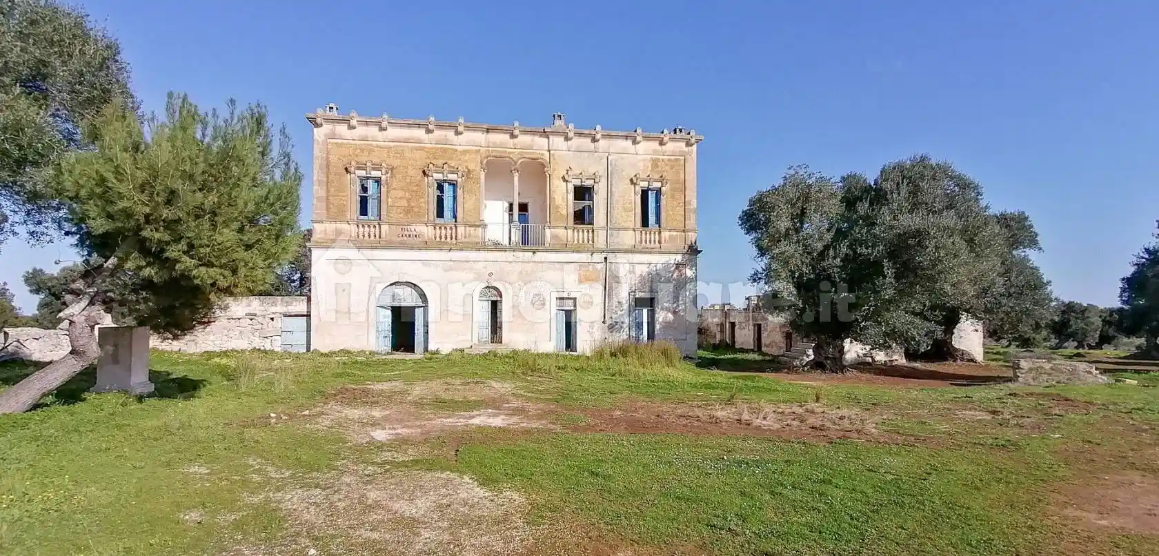 Rustico - Casale in vendita a Carovigno