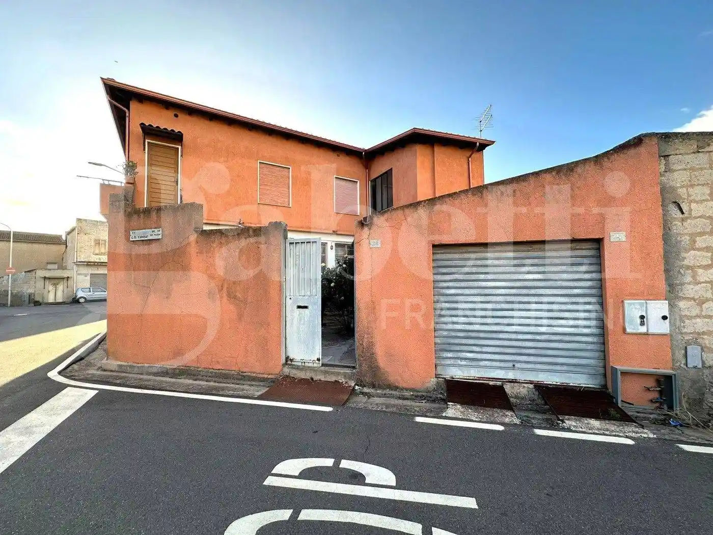 Terratetto unifamiliare via Cavour, 38, Villasor - foto 2