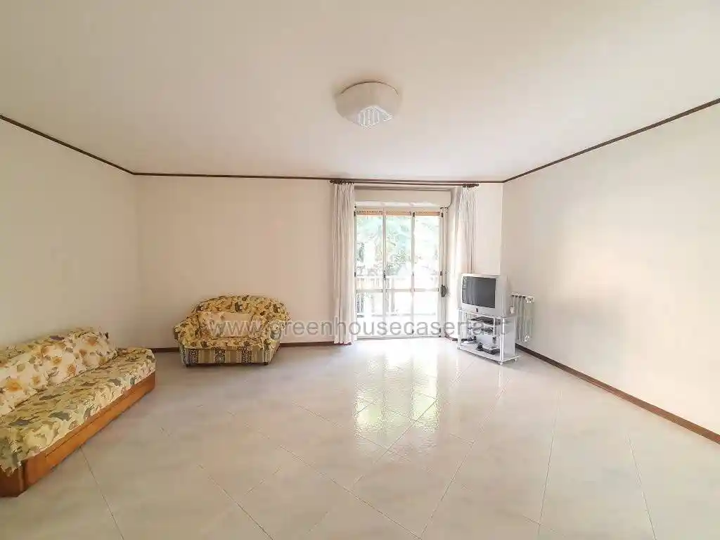 Quadrilocale via Capitano Laviano 48, Stadio, Caserta - foto 5