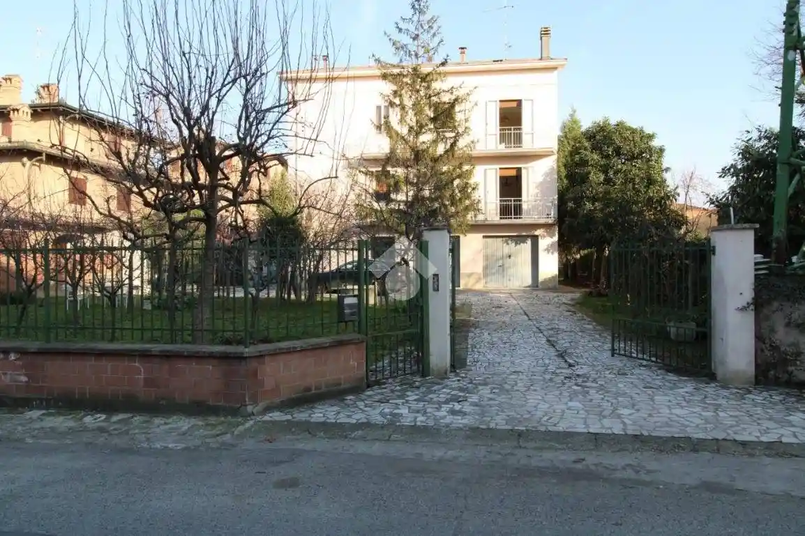 Villa in vendita a Sassuolo