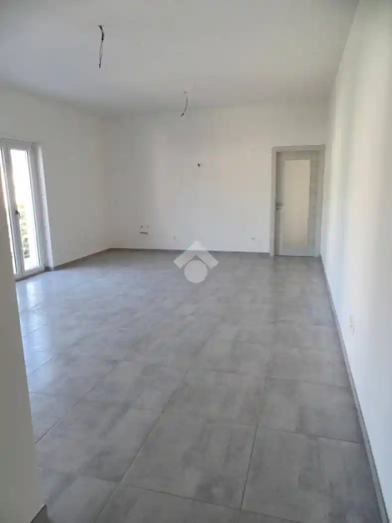 Trilocale via Padre Pio Da Pietralcina, Centro, Castrovillari - foto 2