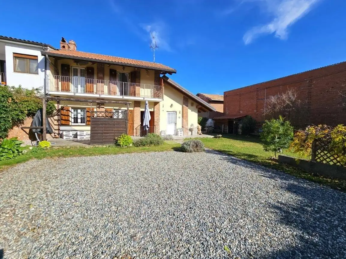 Casa indipendente in vendita a Caluso