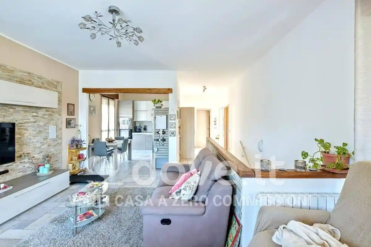 Villa unifamiliare via Giuseppe Verdi 25, Centro, Cuveglio - foto 5