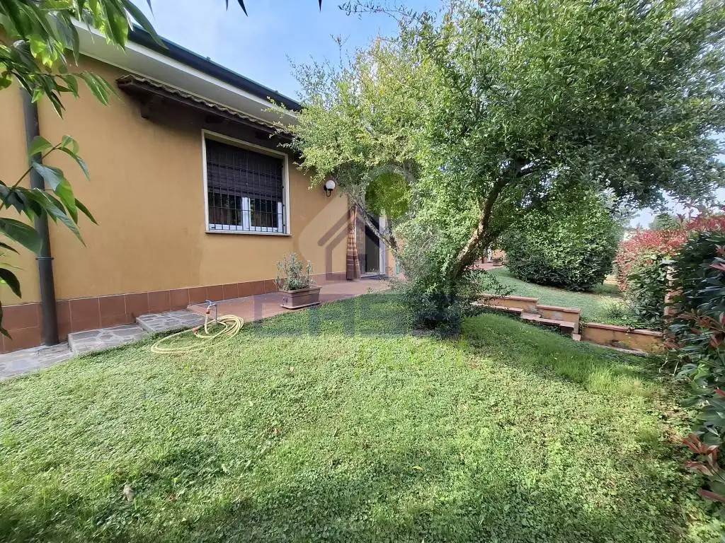 Terratetto unifamiliare via Giovanni Xxiii, Centro, Castelnuovo Bocca d'Adda - foto 4