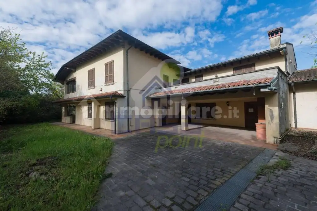 Villa in vendita a Gottolengo