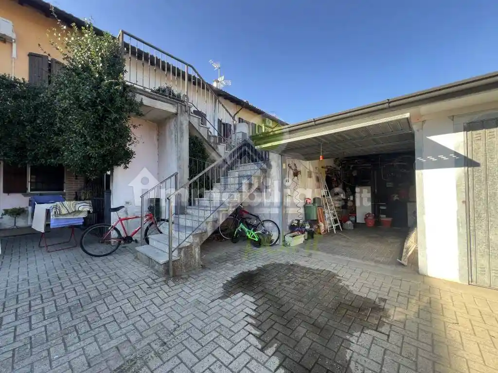 Trilocale via mariotto, Lambrinia, Chignolo Po - foto 5