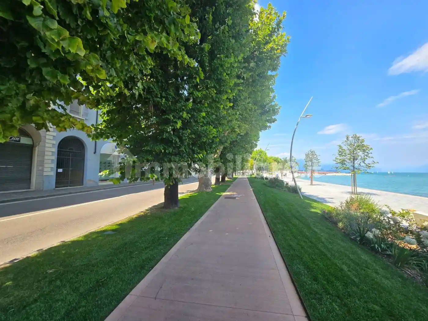 Appartamento in vendita a Desenzano del Garda