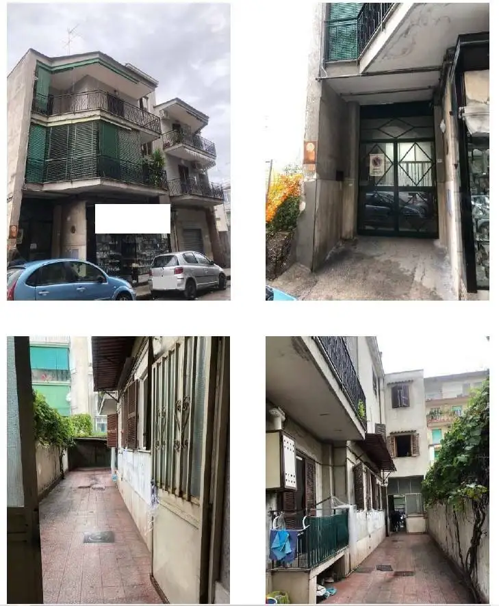 Appartamento in vendita a Napoli