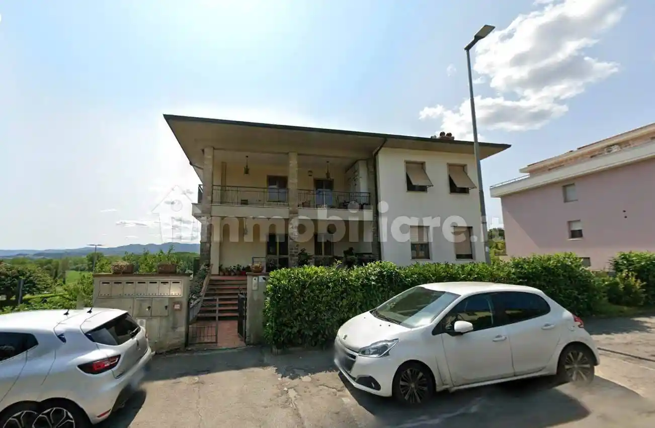 Appartamento in vendita a Reggello