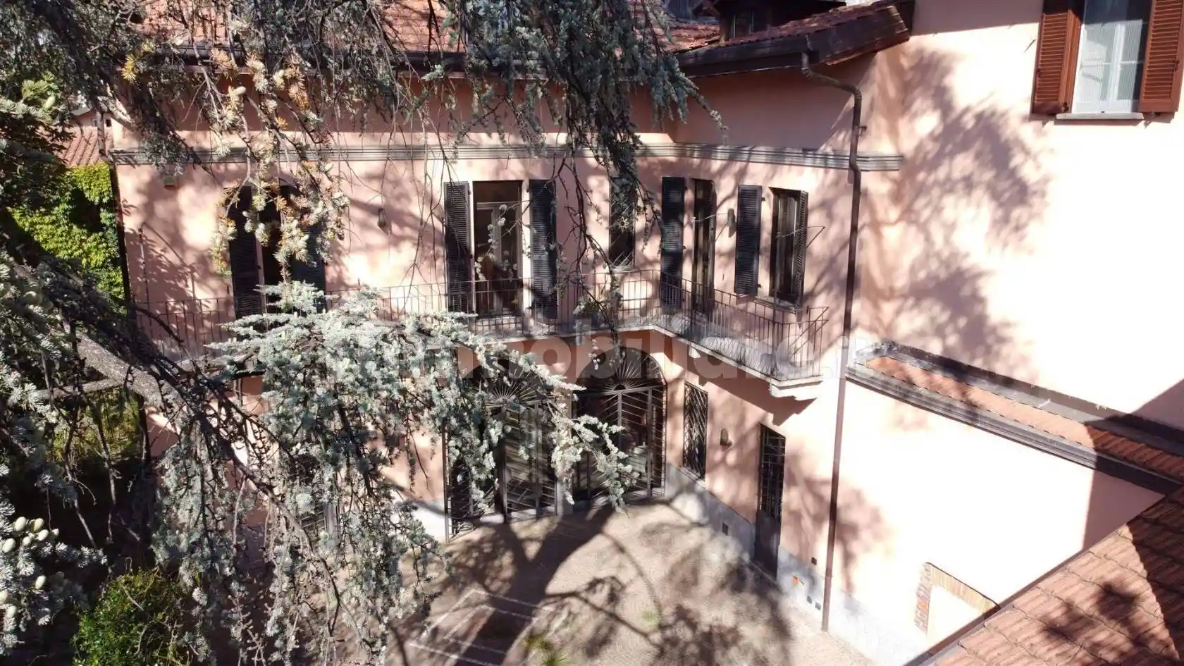 Casa indipendente in vendita a Gallarate