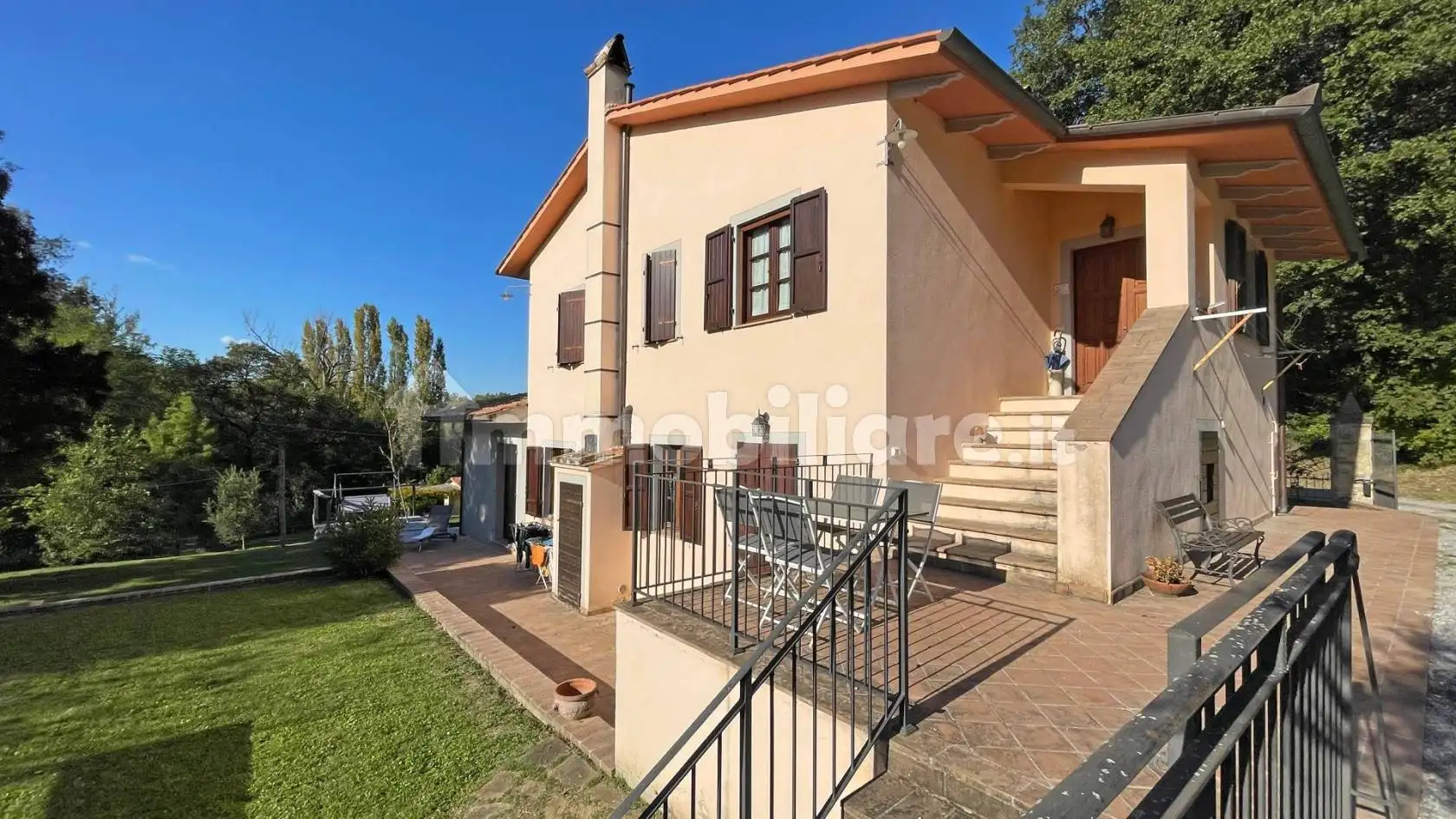 Villa in vendita a Sarteano