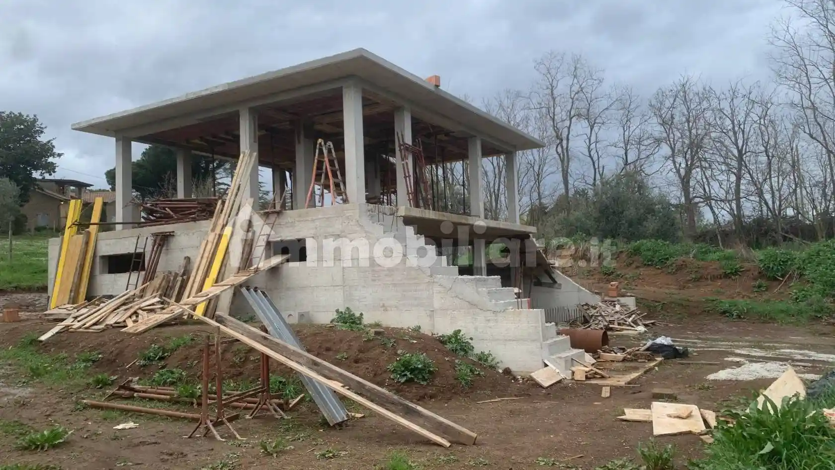 Rustico - Casale in vendita a Manziana