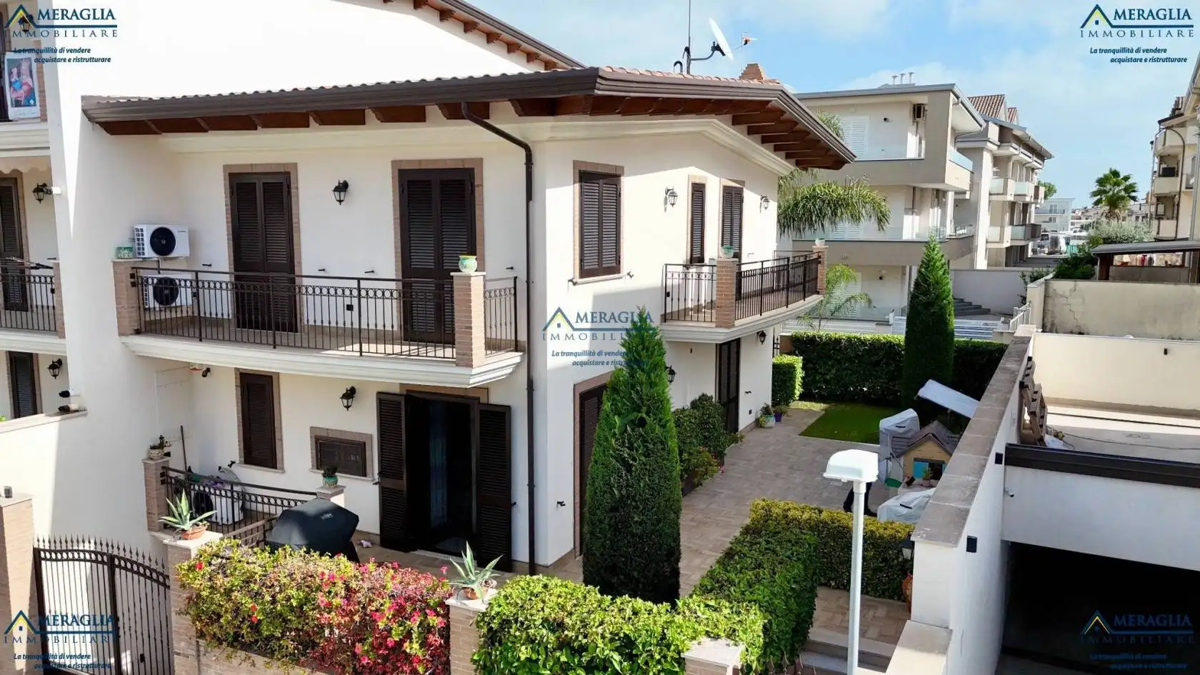 Villa in vendita a Parete