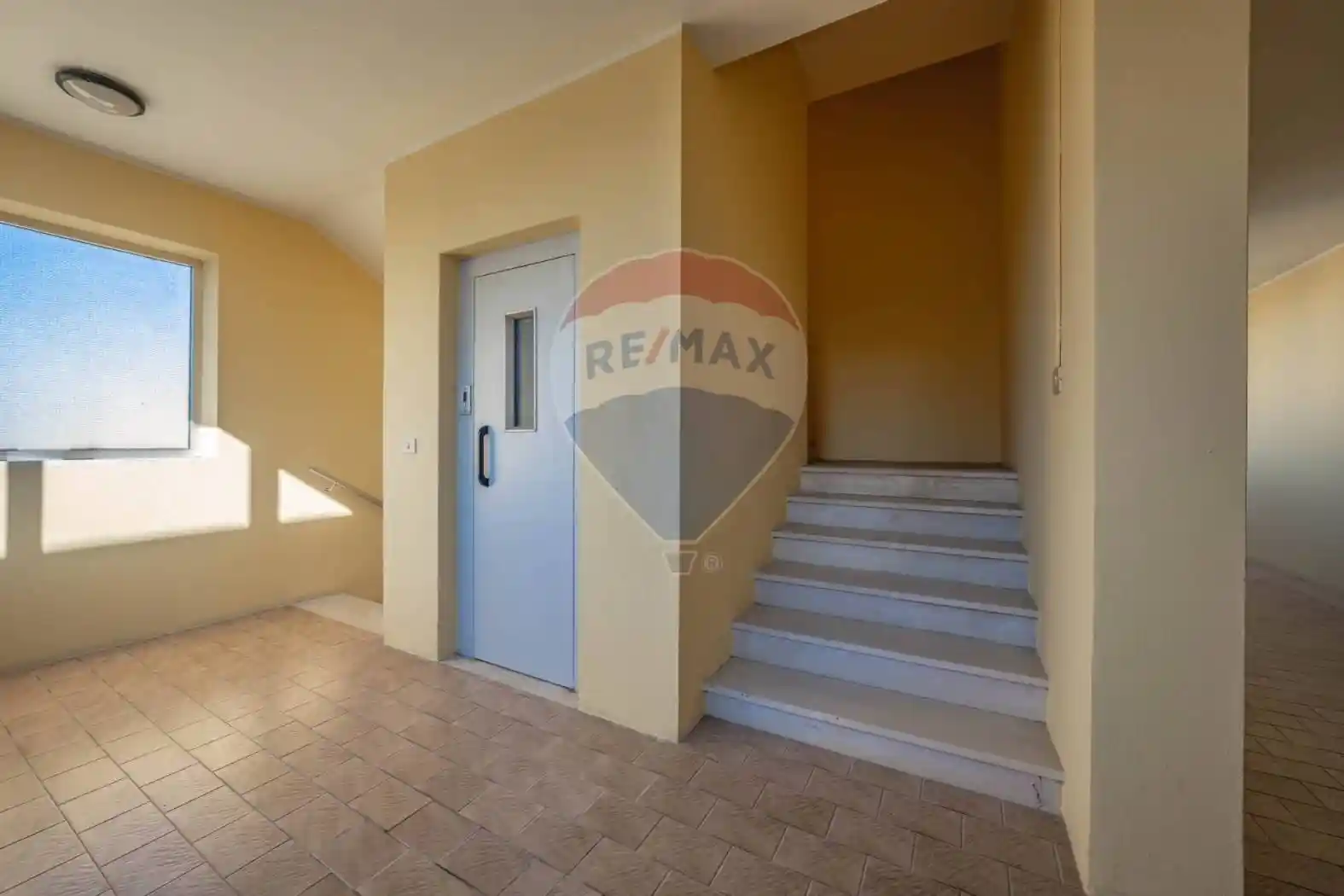 Trilocale viale Alfonso La Marmora 5, Porto Garibaldi, Comacchio - foto 4