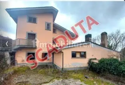 Appartamento in asta a Petrella Salto