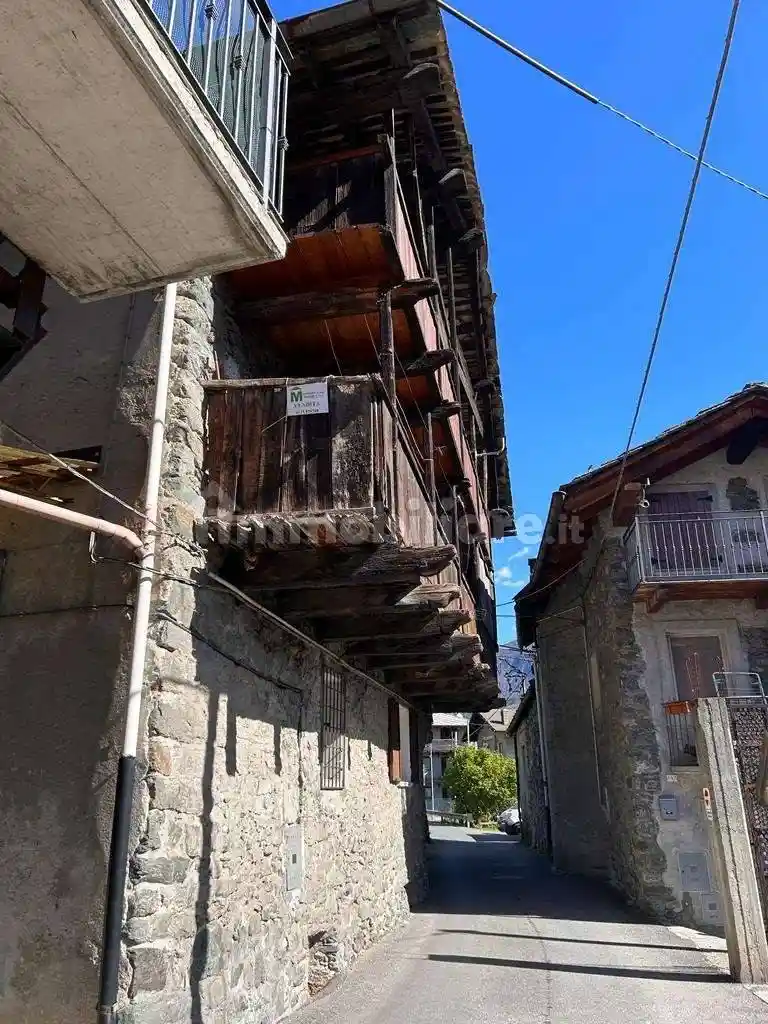 Terratetto unifamiliare frazione Viering, Viering, Champdepraz - foto 4