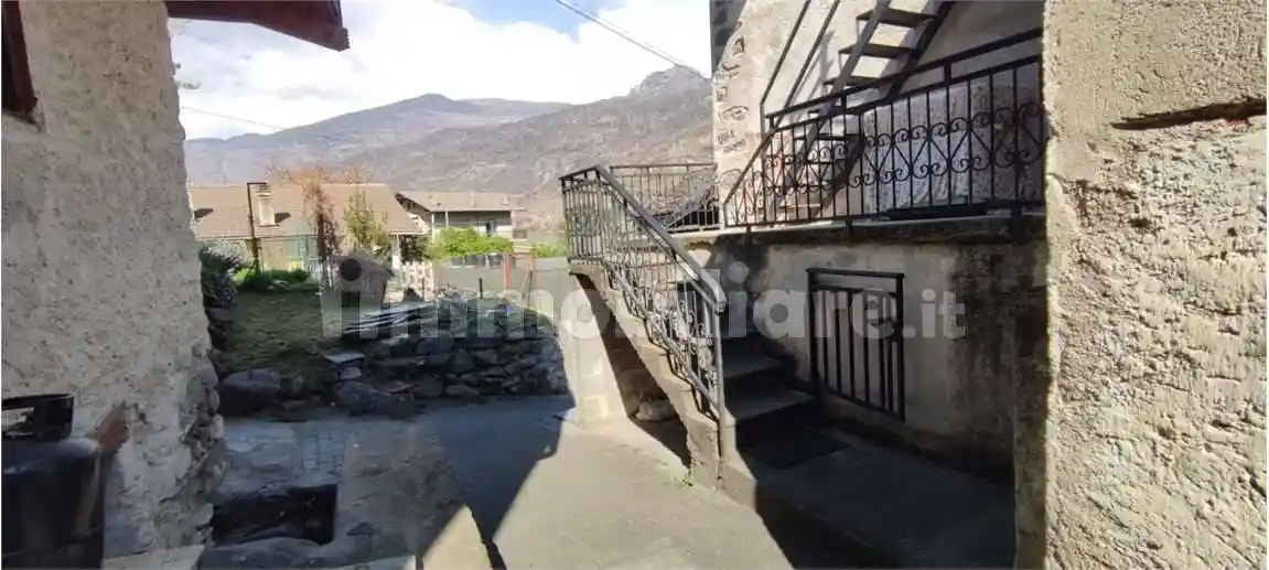 Terratetto unifamiliare frazione Viering, Viering, Champdepraz - foto 5