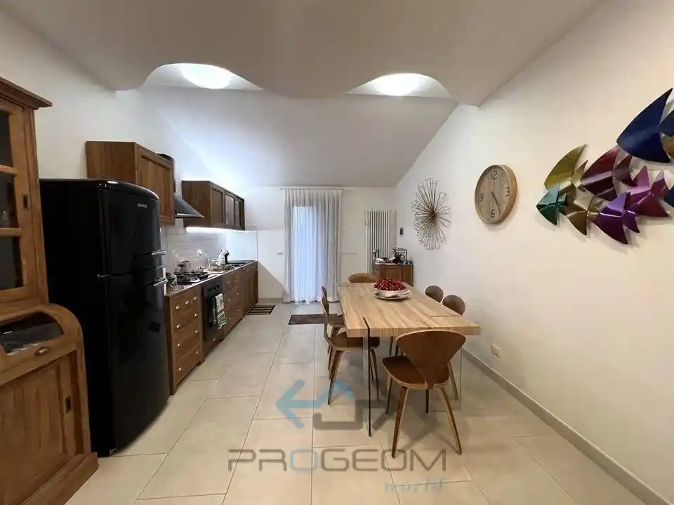 Villa unifamiliare, ottimo stato, 135 m², Semicentro, Cascina - foto 4
