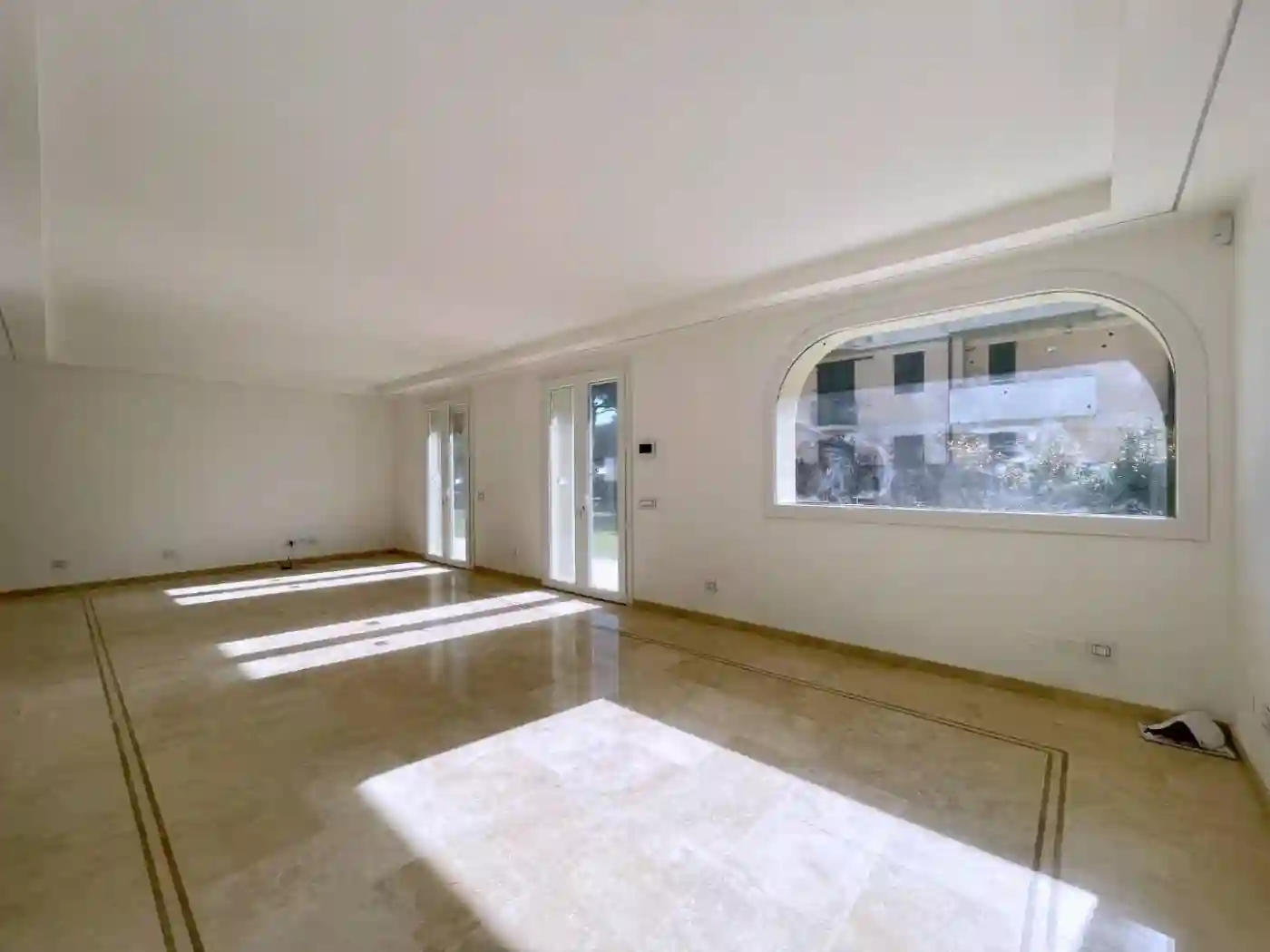 Appartamento in vendita a Viareggio