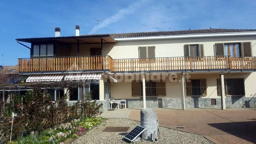 Villa in vendita a Alessandria