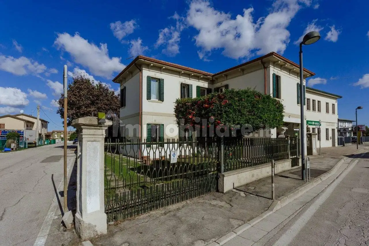 Terratetto unifamiliare via Martiri della Libertà, 51, Centro, Agna - foto 2