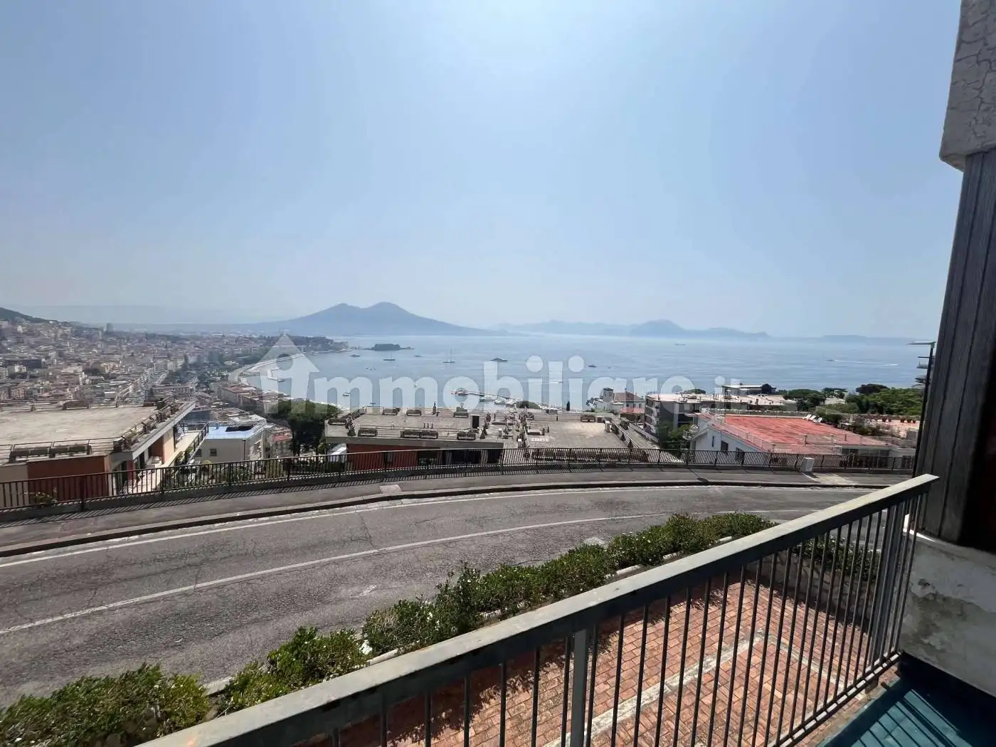 Appartamento in affitto a Napoli