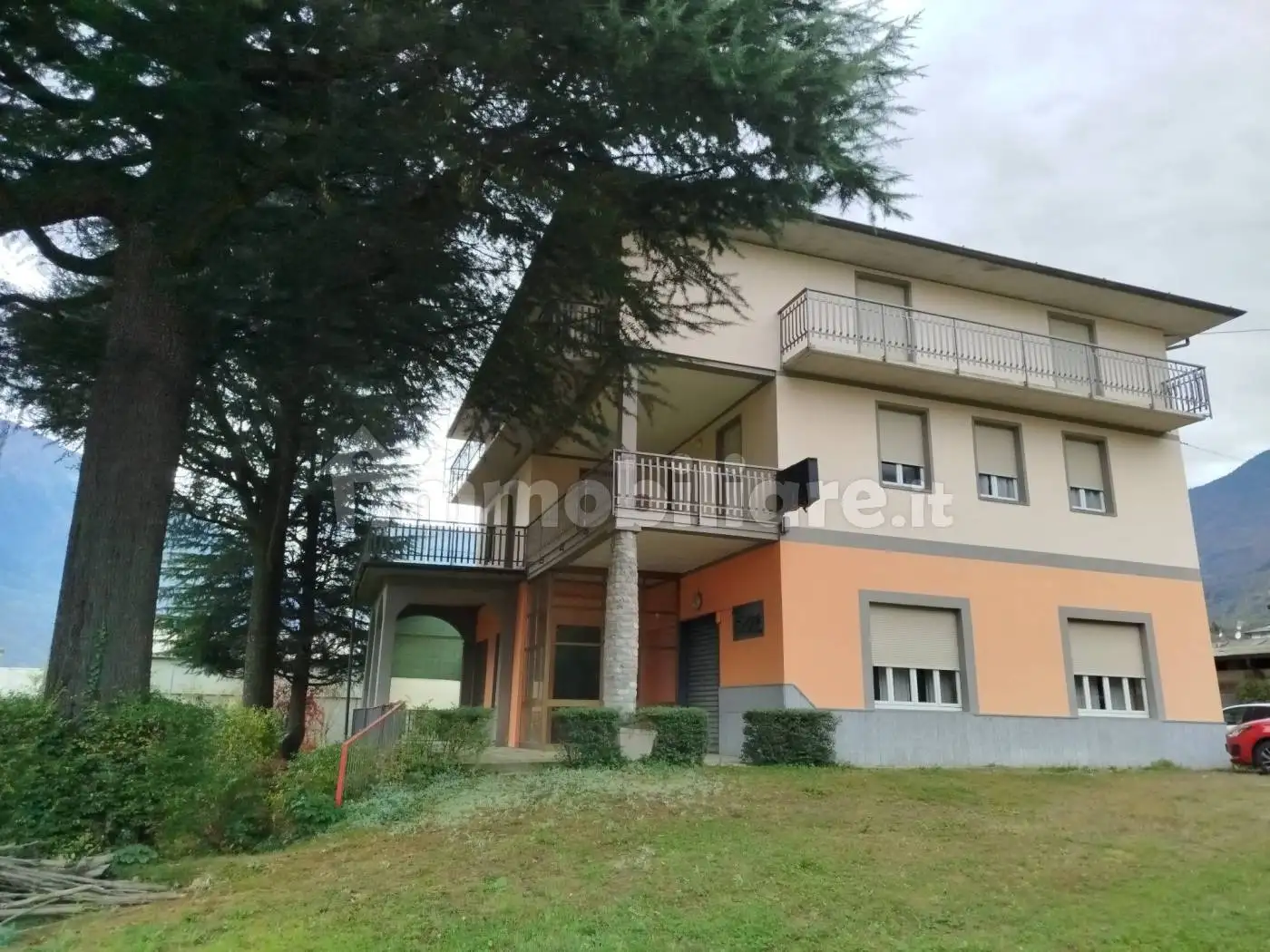 Casa indipendente in vendita a Postalesio