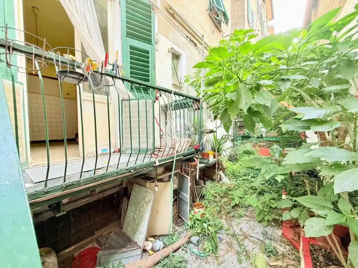 Appartamento in vendita a Genova