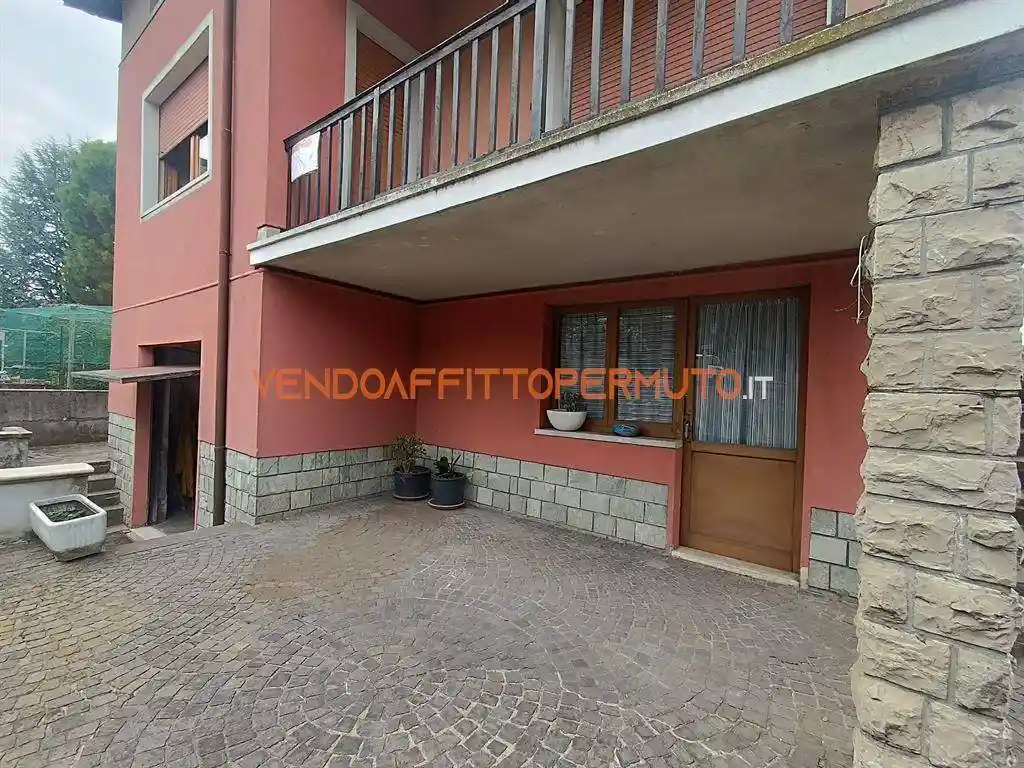 Villa in vendita a Bolgare