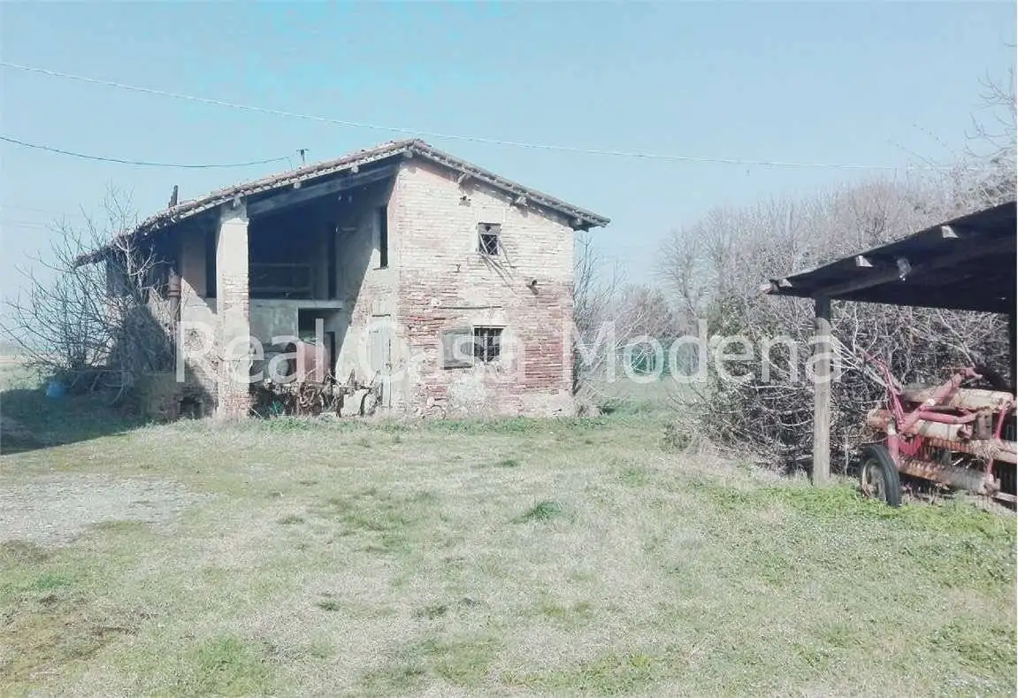 Rustico - Casale in vendita a Modena