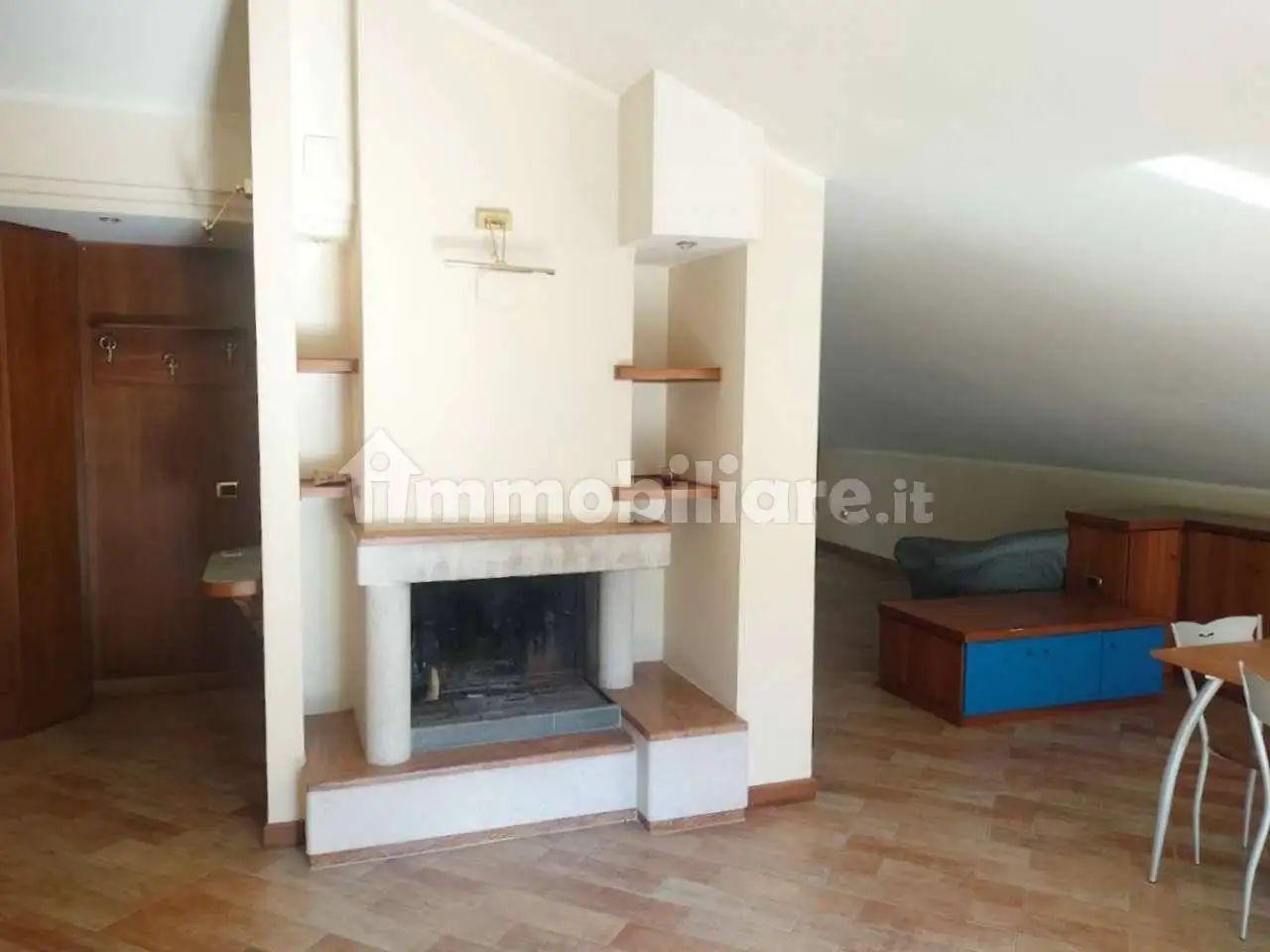 Quadrilocale buono stato, terzo piano, Arpaia - foto 3