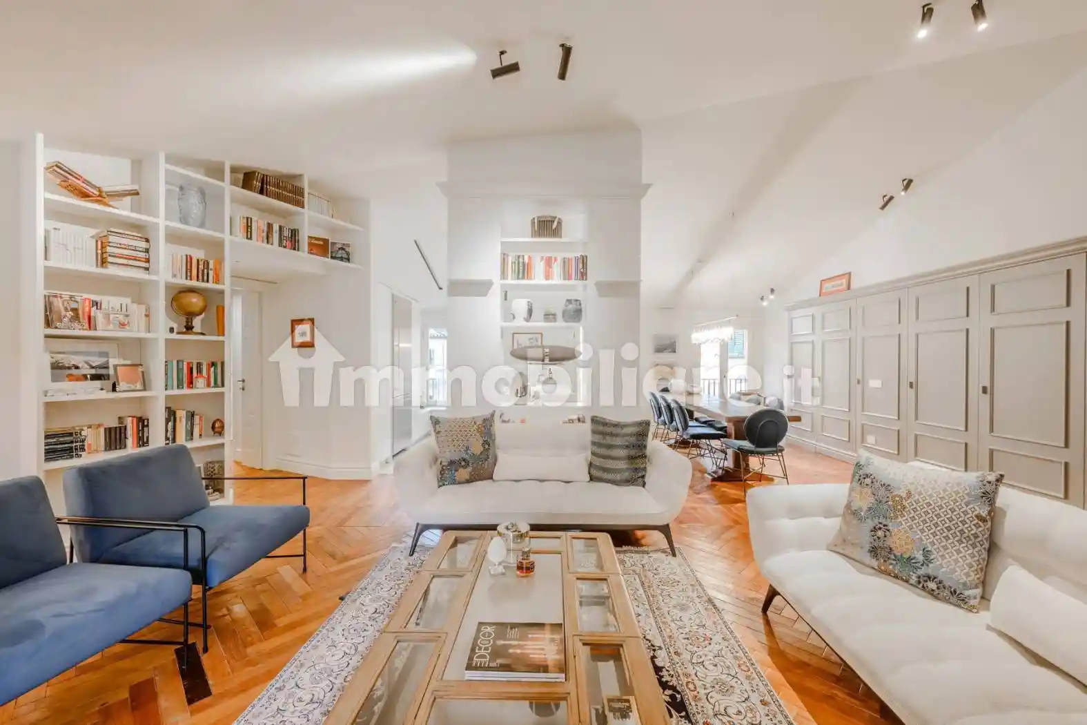 Appartamento in vendita a Varese