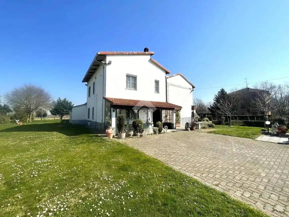 Rustico - Casale in vendita a Noceto