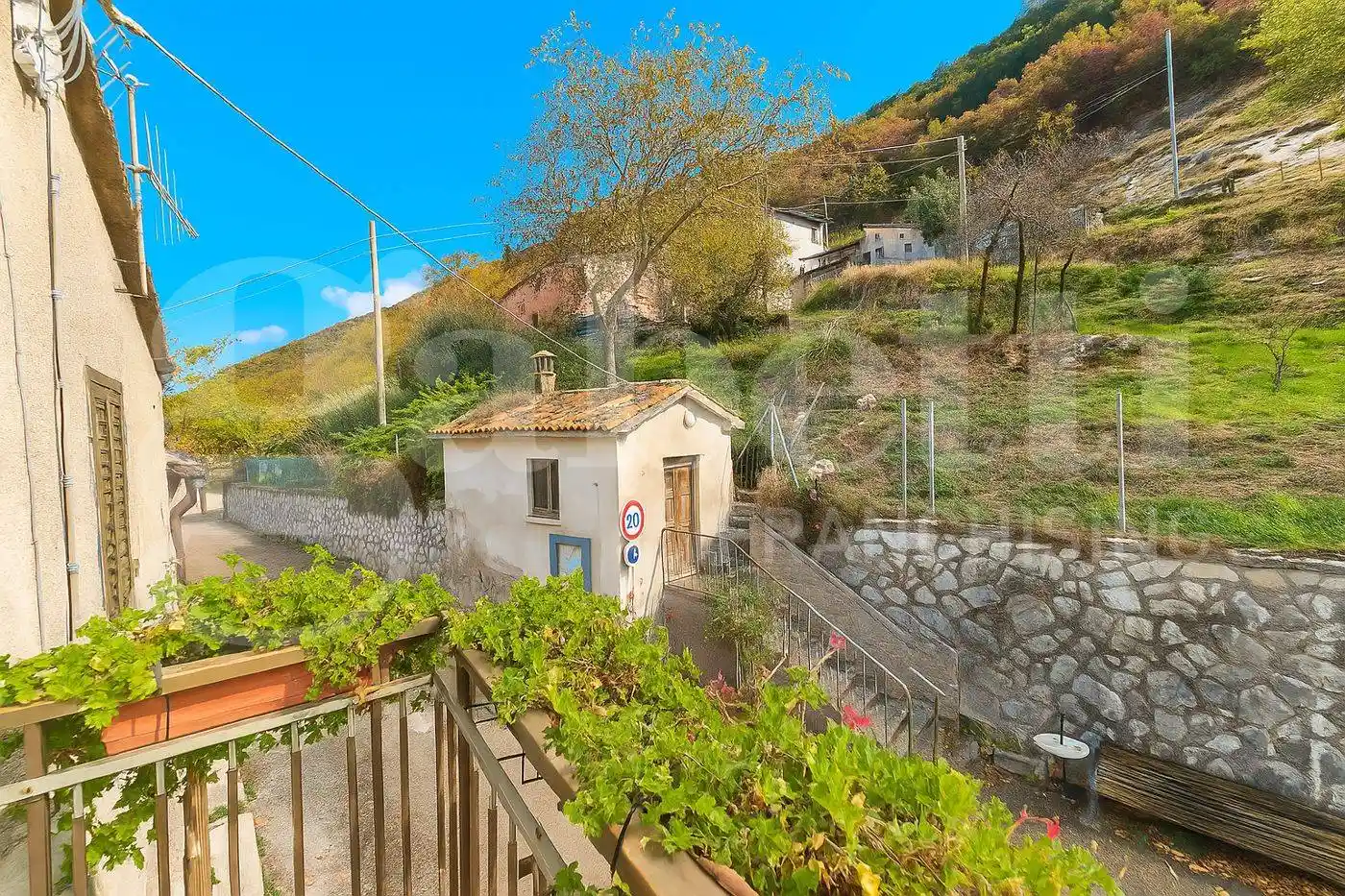 Terratetto unifamiliare via Andrea Andreoli , 14, Costa San Savino, Costacciaro - foto 2