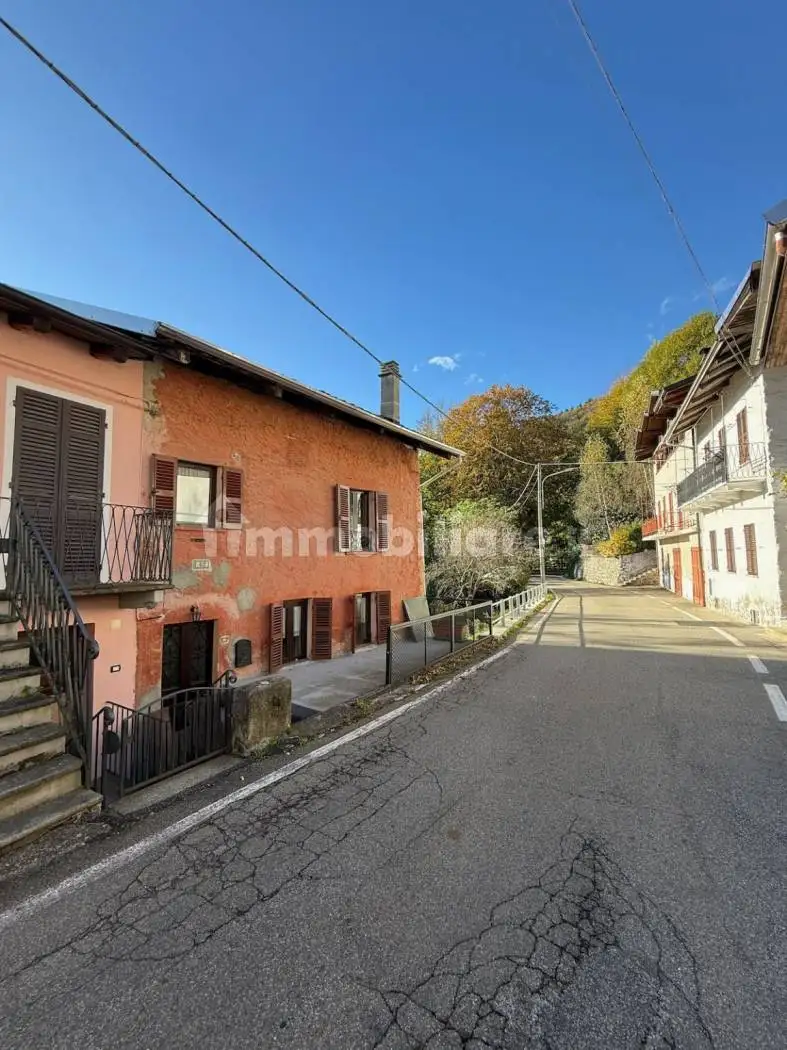 Villa a schiera via Passaggio 22, Falletti Guelpa, Camandona - foto 2