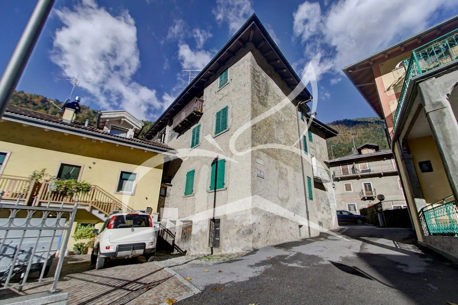 Appartamento in vendita a Pelugo