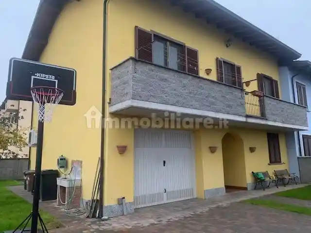 Villa in vendita a Gambolò