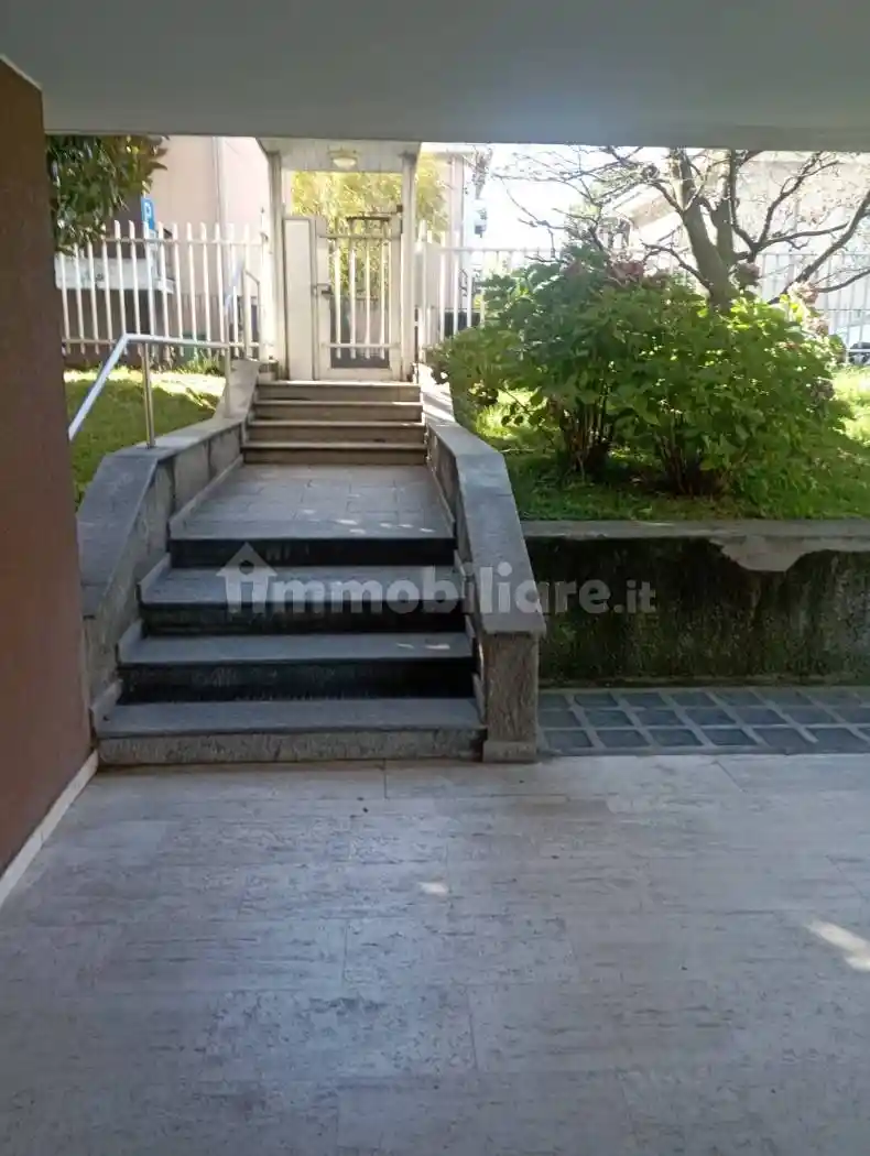 Trilocale via Bartolomeo Colleoni, Sciarè, Gallarate - foto 2