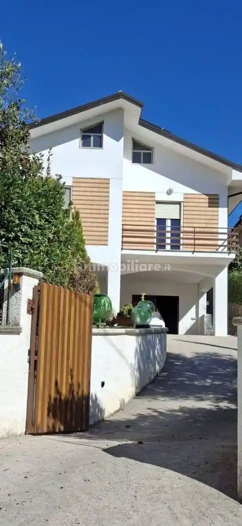 Villa in vendita a Sora