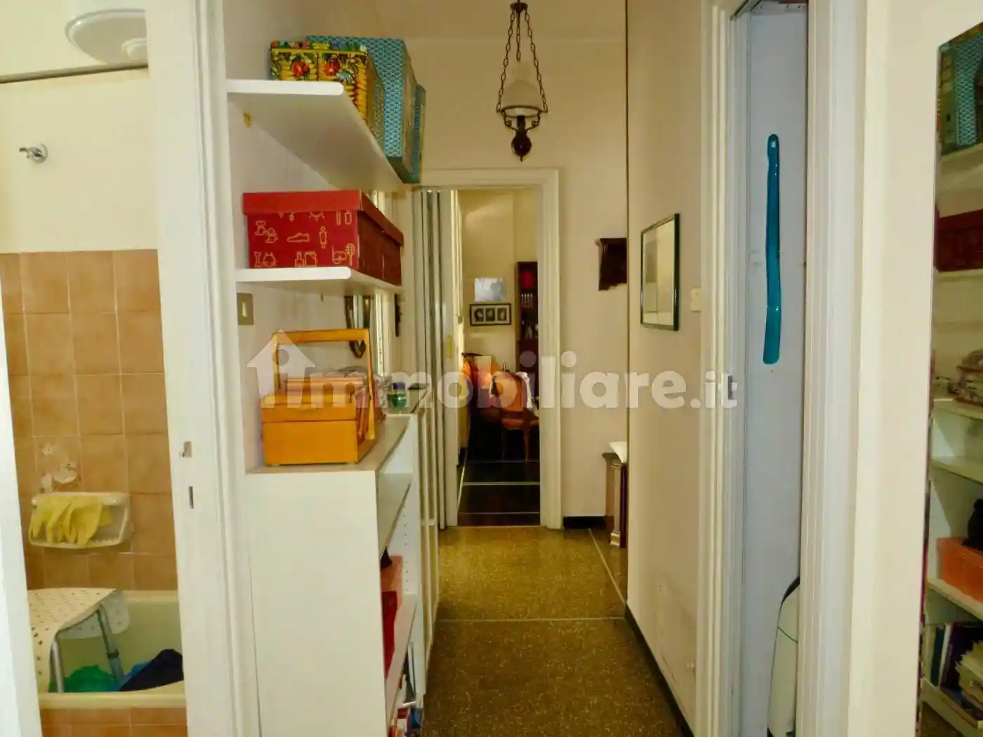 Appartamento in vendita a Genova