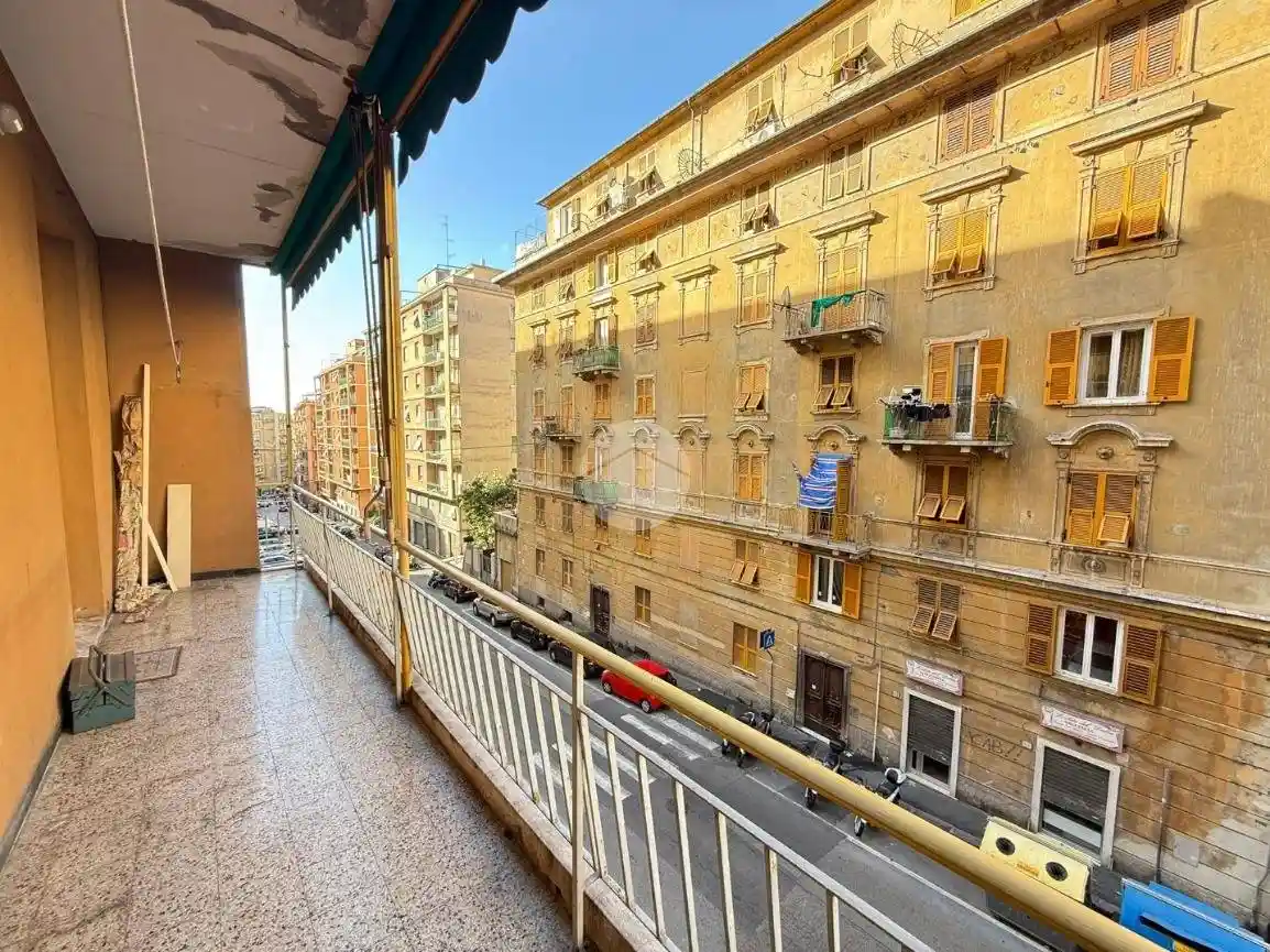 Appartamento in vendita a Genova