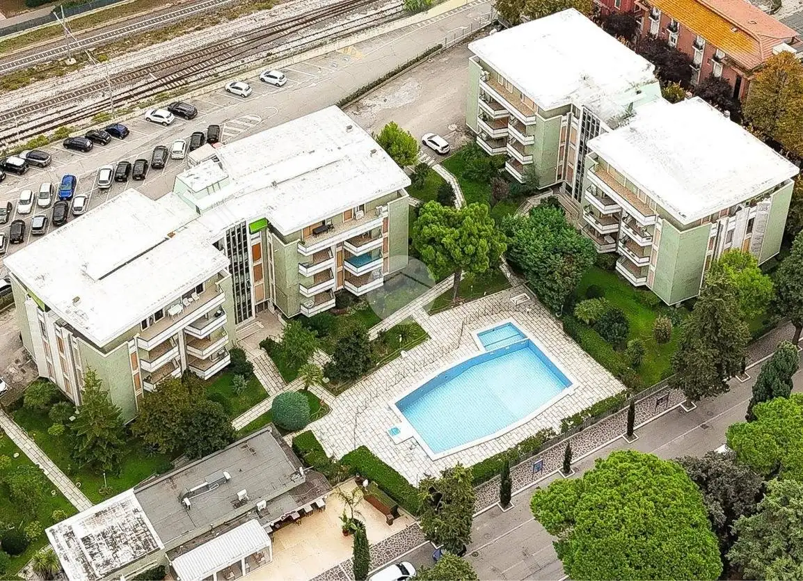 Appartamento in vendita a Pineto